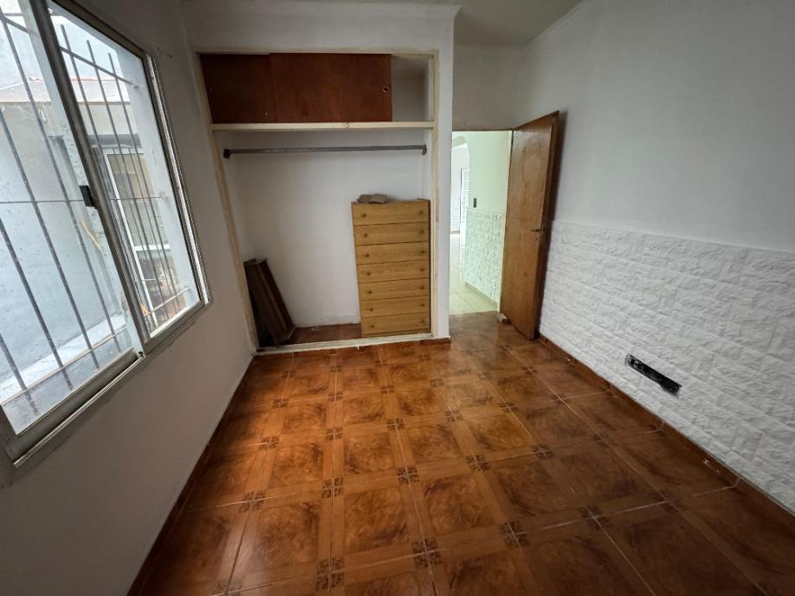 CASA PH DE 3 AMBIENTES EN VENTA - MORON CENTRO - 10