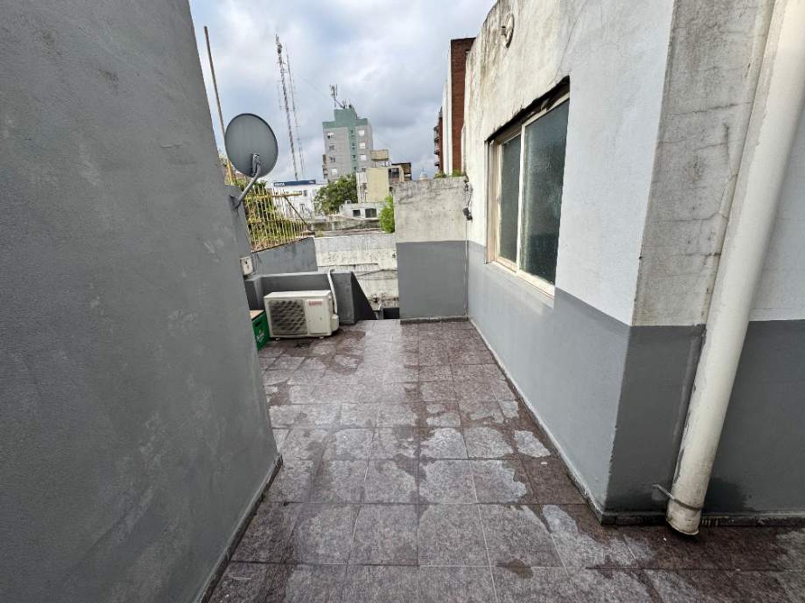 CASA PH DE 3 AMBIENTES EN VENTA - MORON CENTRO - 16
