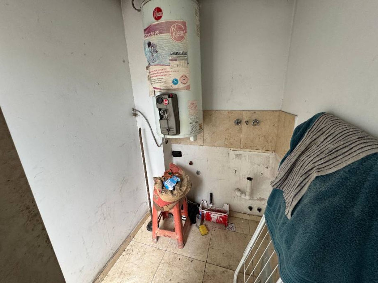 CASA PH DE 3 AMBIENTES EN VENTA - MORON CENTRO - 22
