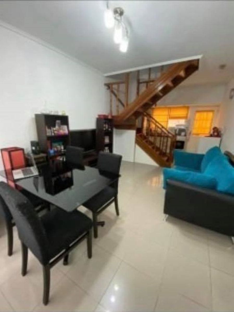 Duplex de 3 ambientes en excelente zona de Moron - 2