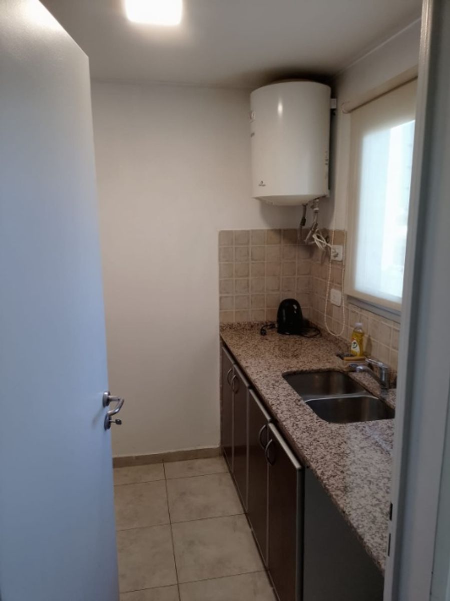 DEPARTAMENTO MONOAMBIENTE EN VENTA - MORON CENTRO - 3