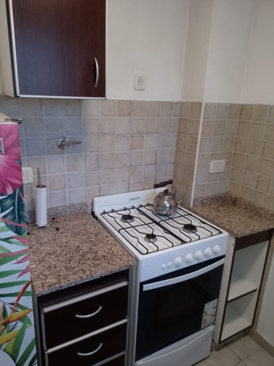 DEPARTAMENTO MONOAMBIENTE EN VENTA - MORON CENTRO - 5
