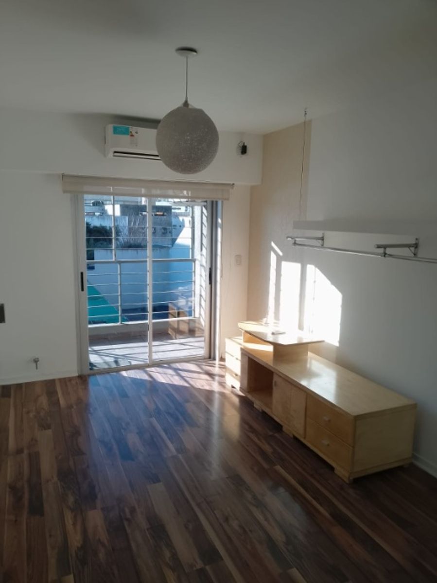 DEPARTAMENTO MONOAMBIENTE EN VENTA - MORON CENTRO - 6