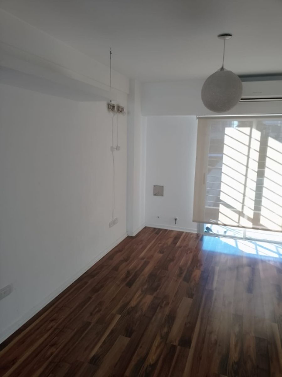 DEPARTAMENTO MONOAMBIENTE EN VENTA - MORON CENTRO - 8