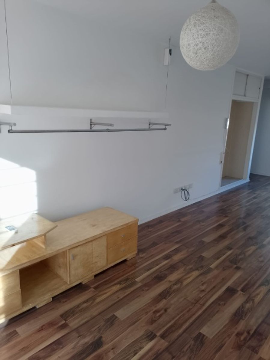 DEPARTAMENTO MONOAMBIENTE EN VENTA - MORON CENTRO - 9