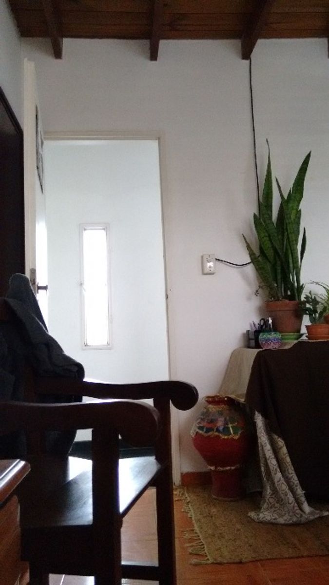CHALET DE 4 AMBIENTES EN VENTA - MORON - 9