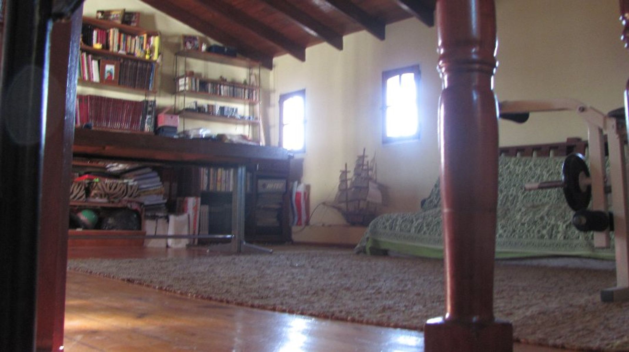 CHALET DE 4 AMBIENTES EN VENTA - MORON - 10