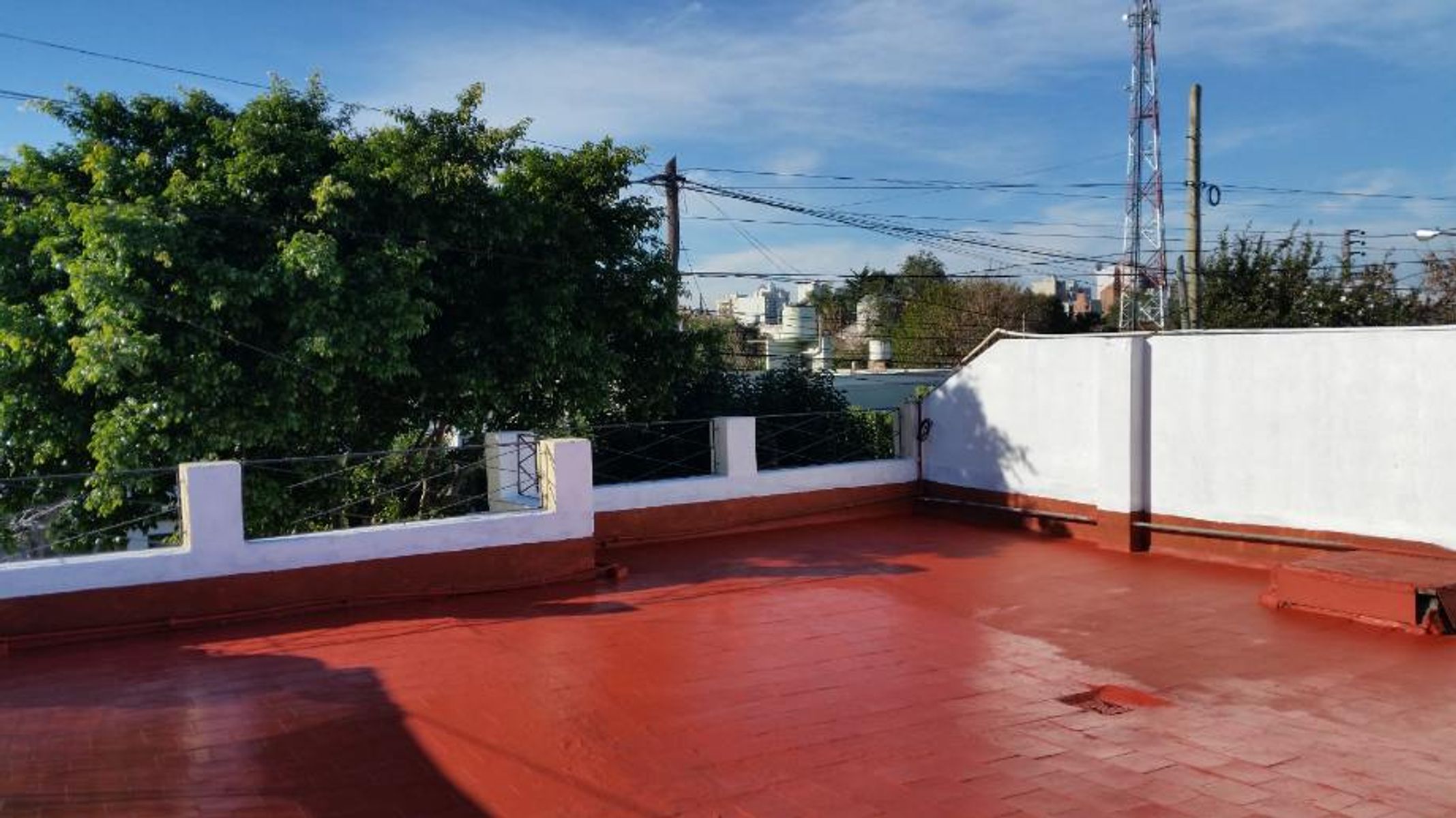 CASA AMERICANA IDEAL DOS FAMILIAS EN VENTA - CASTELAR NORTE - 18