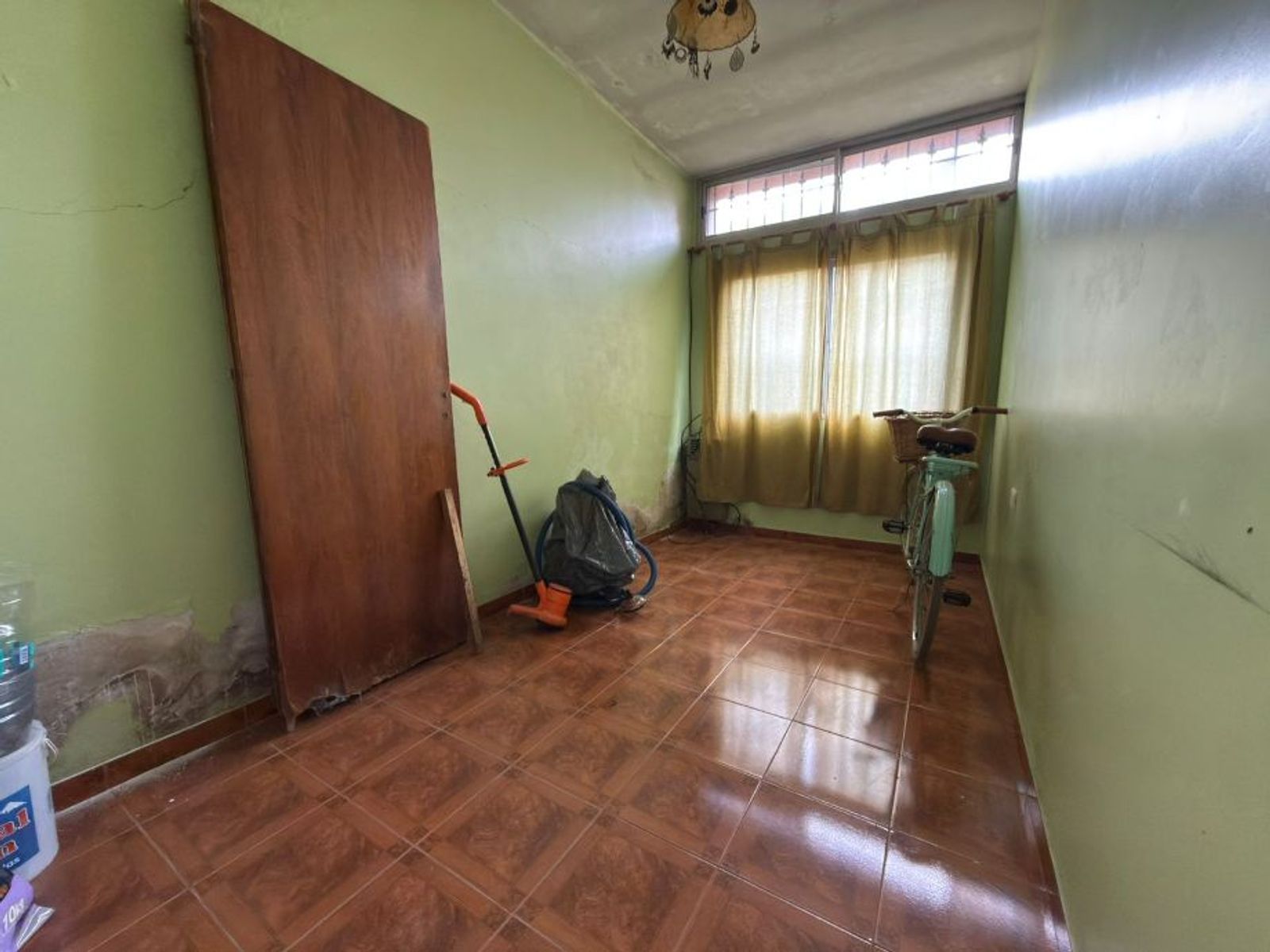 CASA PH DE 4 AMBIENTES EN VENTA -VILLA LUZURIAGA - 9