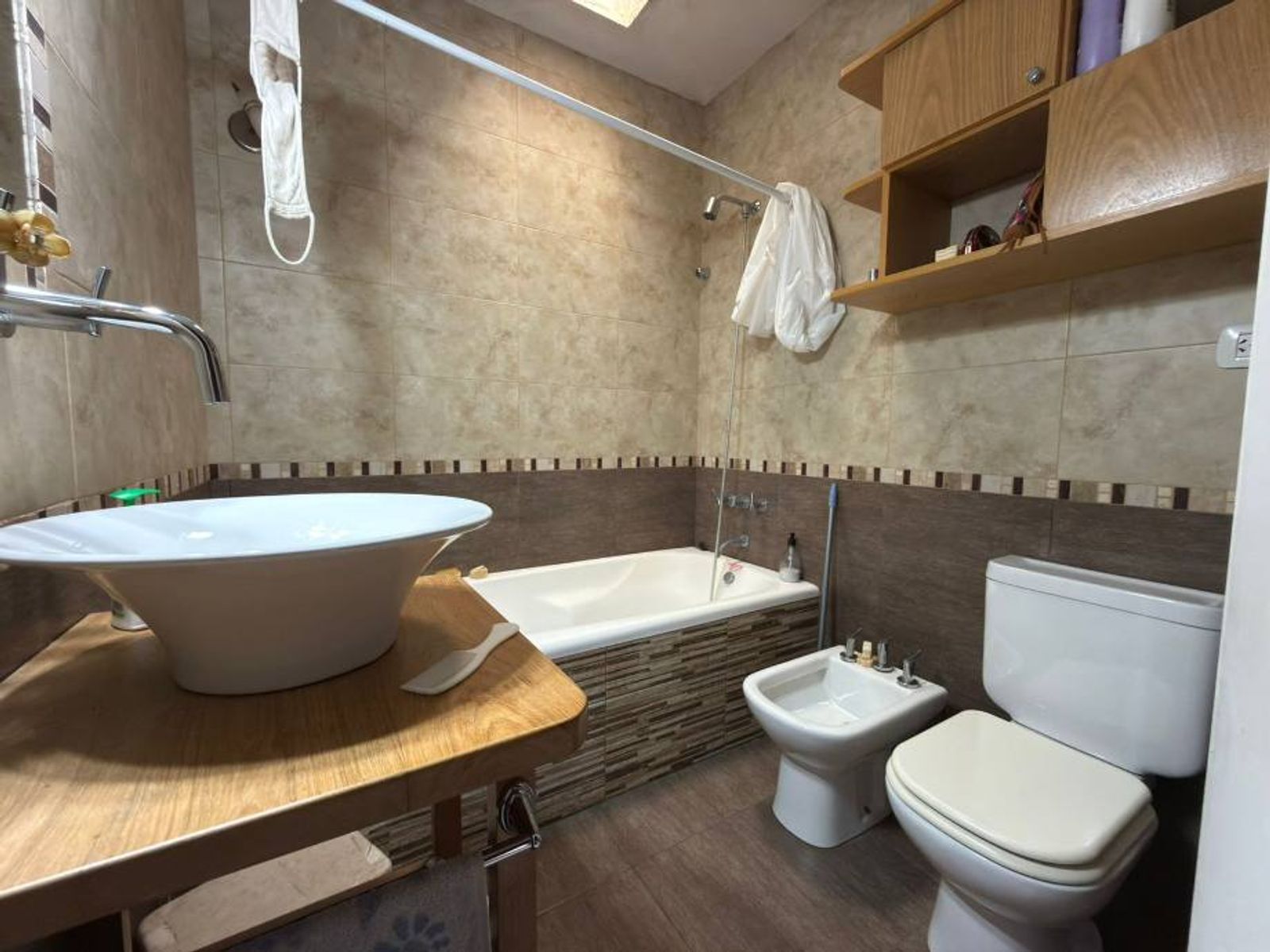 CASA PH DE 4 AMBIENTES EN VENTA -VILLA LUZURIAGA - 11