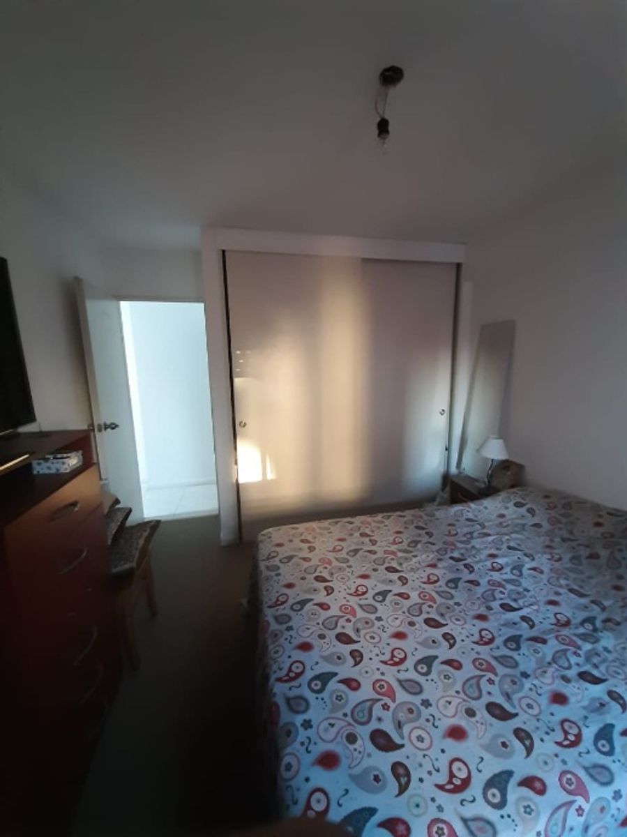 DEPARTAMENTO DE 2 AMBIENTES EN VENTA - MORON CENTRO - 10