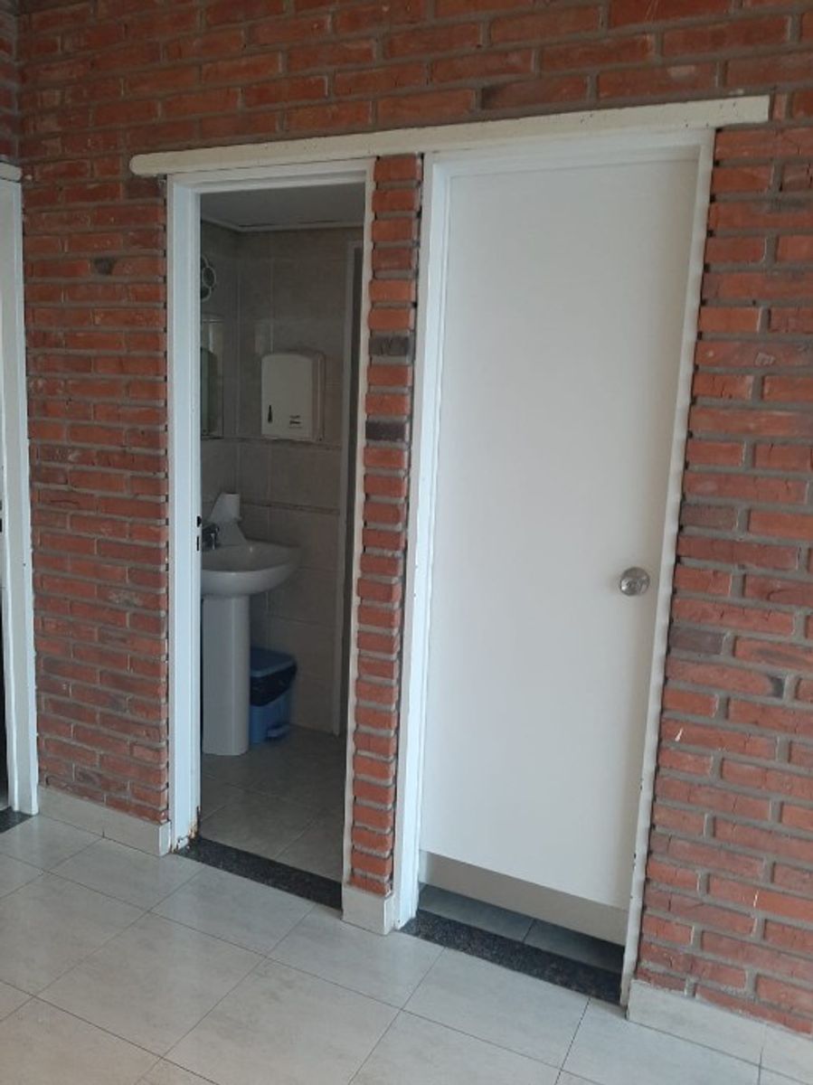 DEPARTAMENTO DE 2 AMBIENTES EN VENTA - MORON CENTRO - 18