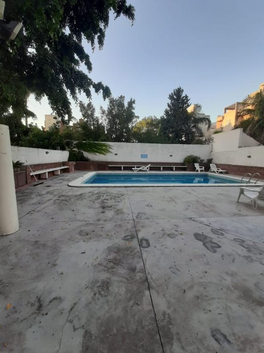 DEPARTAMENTO DE 2 AMBIENTES EN VENTA - MORON CENTRO - 20
