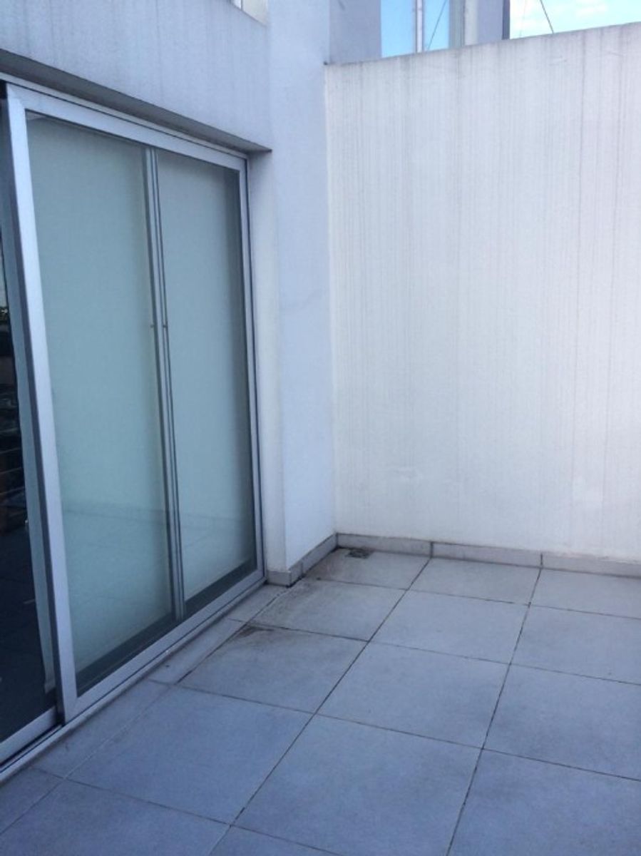 DEPARTAMENTO DE 2 AMBIENTES EN VENTA - MORON CENTRO - 10