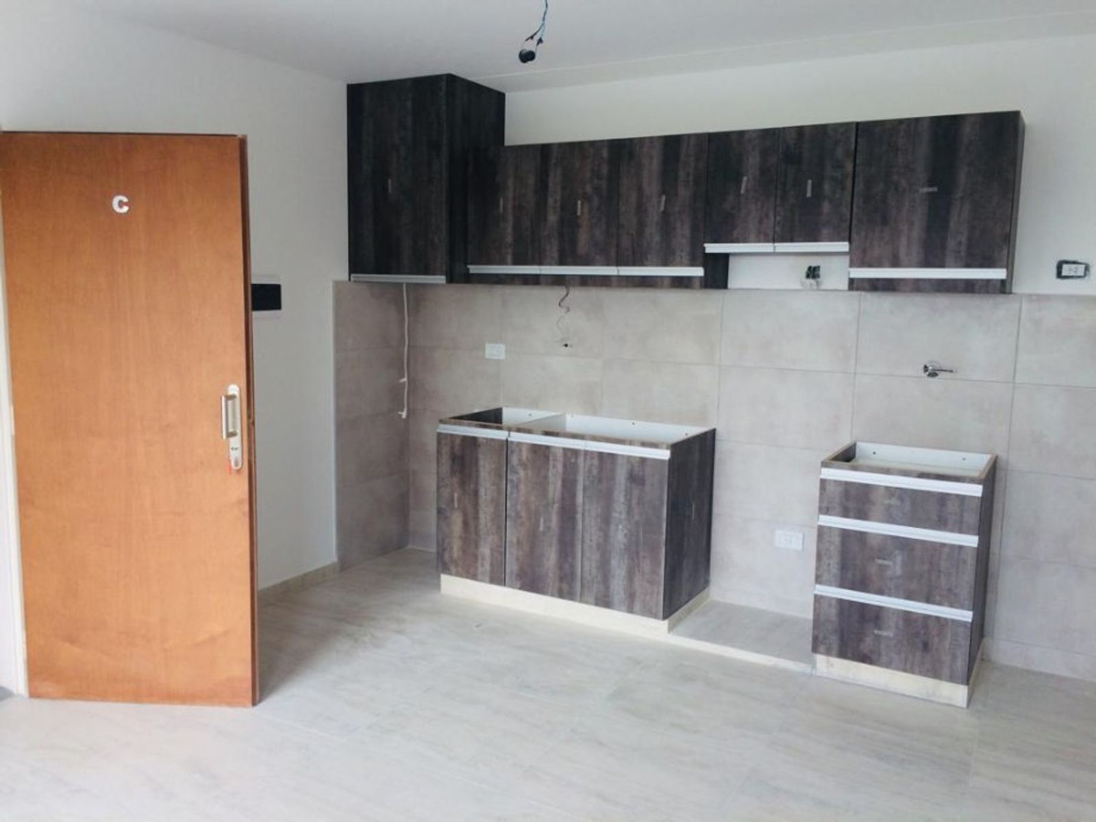 DEPARTAMENTO DE 3 AMBIENTES EN VENTA - MORON - 5