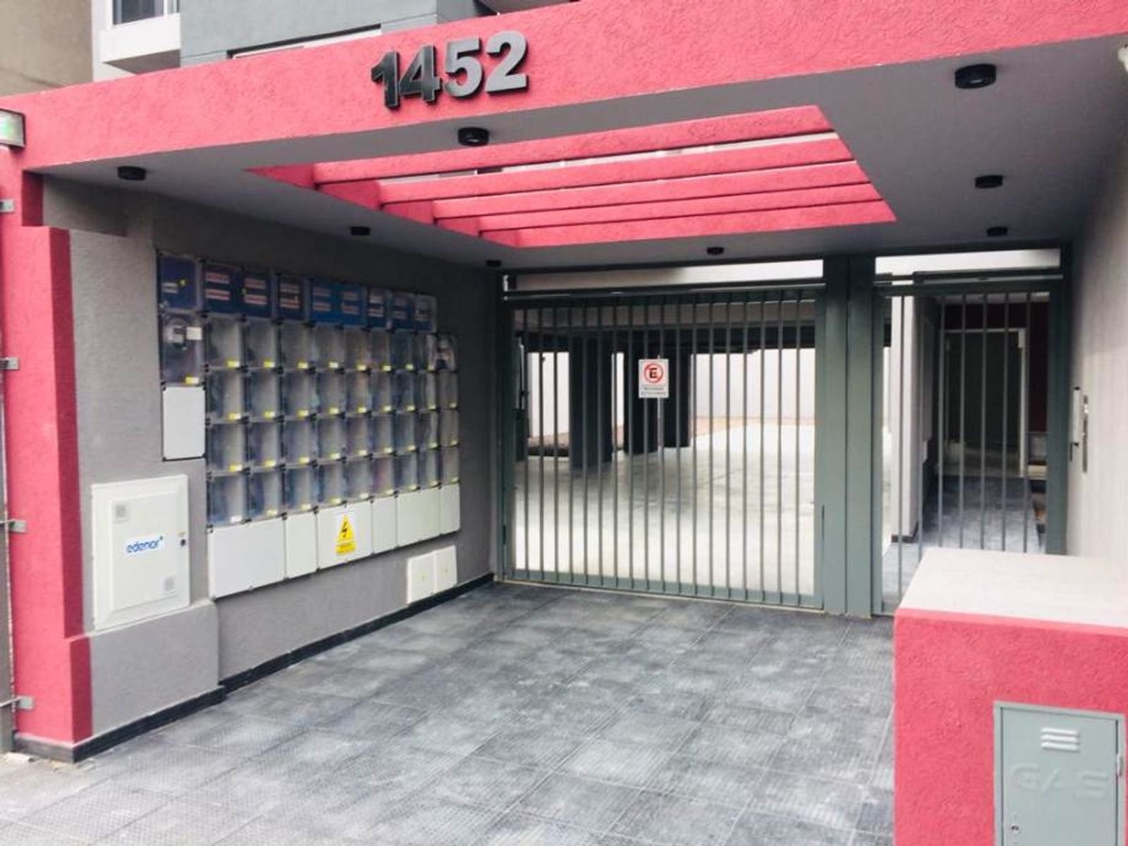 DEPARTAMENTO DE 3 AMBIENTES EN VENTA - MORON - 11