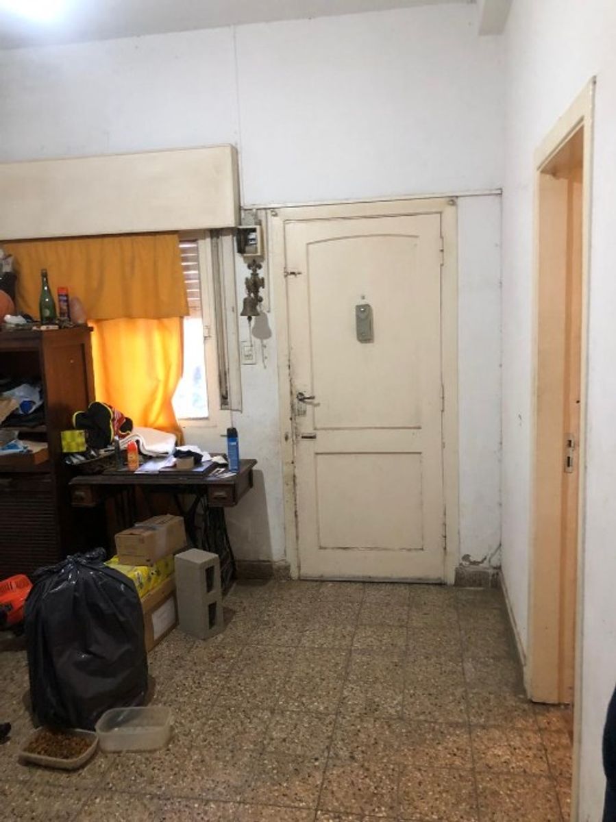 VIVIENDA EN BLOCK MUTIFAMILIAR EN VENTA - MORON NORTE - 2
