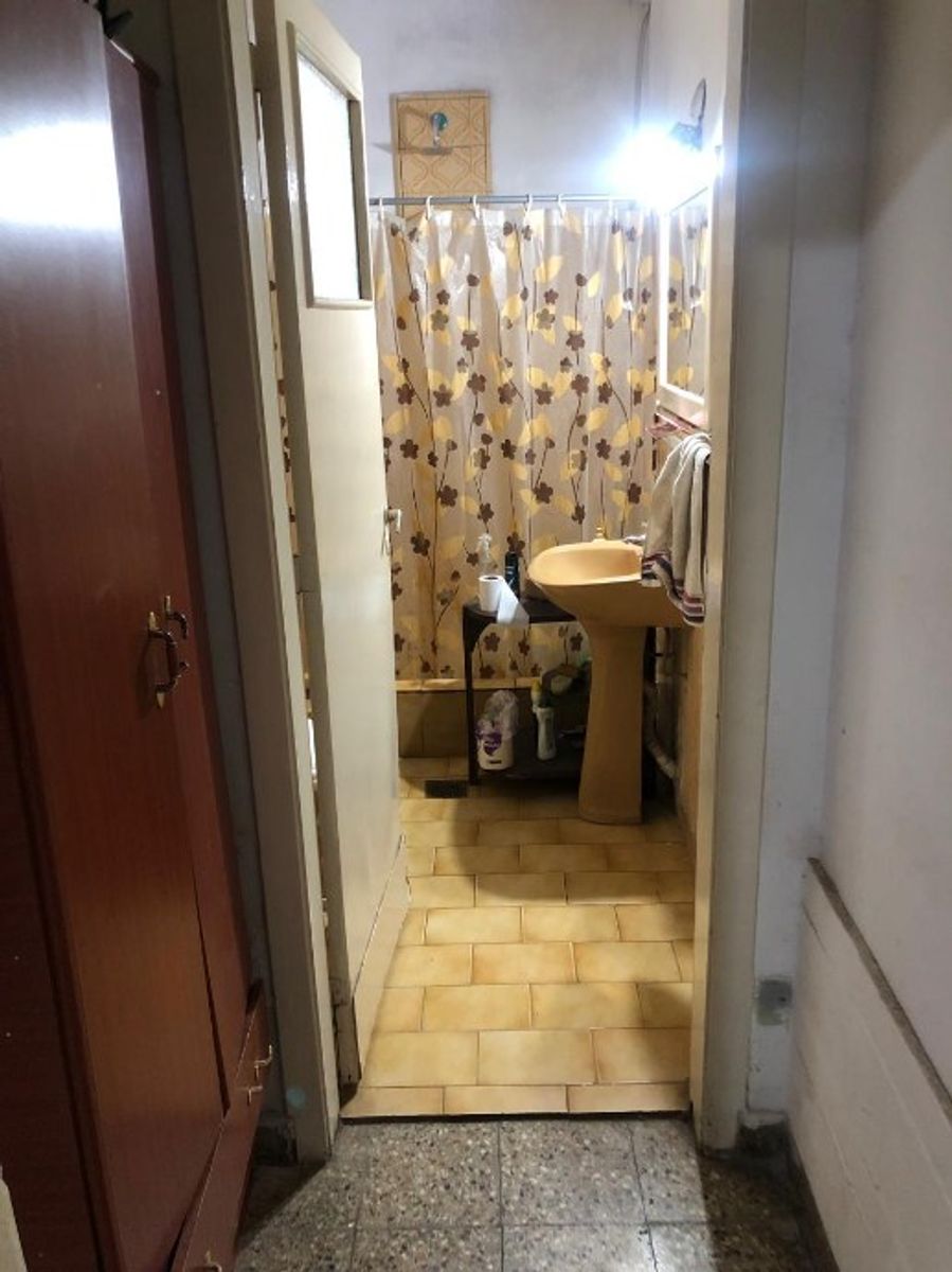 VIVIENDA EN BLOCK MUTIFAMILIAR EN VENTA - MORON NORTE - 4