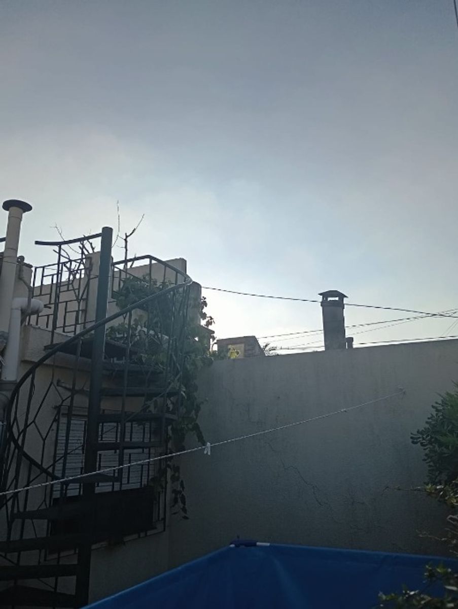 CHALET DE 4 AMBIENTES EN VENTA - MORON - 4