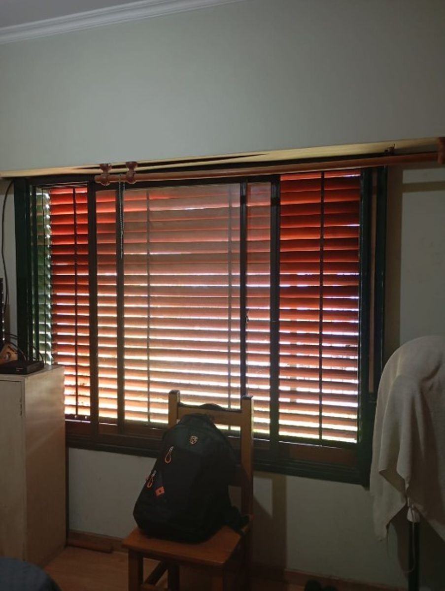CHALET DE 4 AMBIENTES EN VENTA - MORON - 18