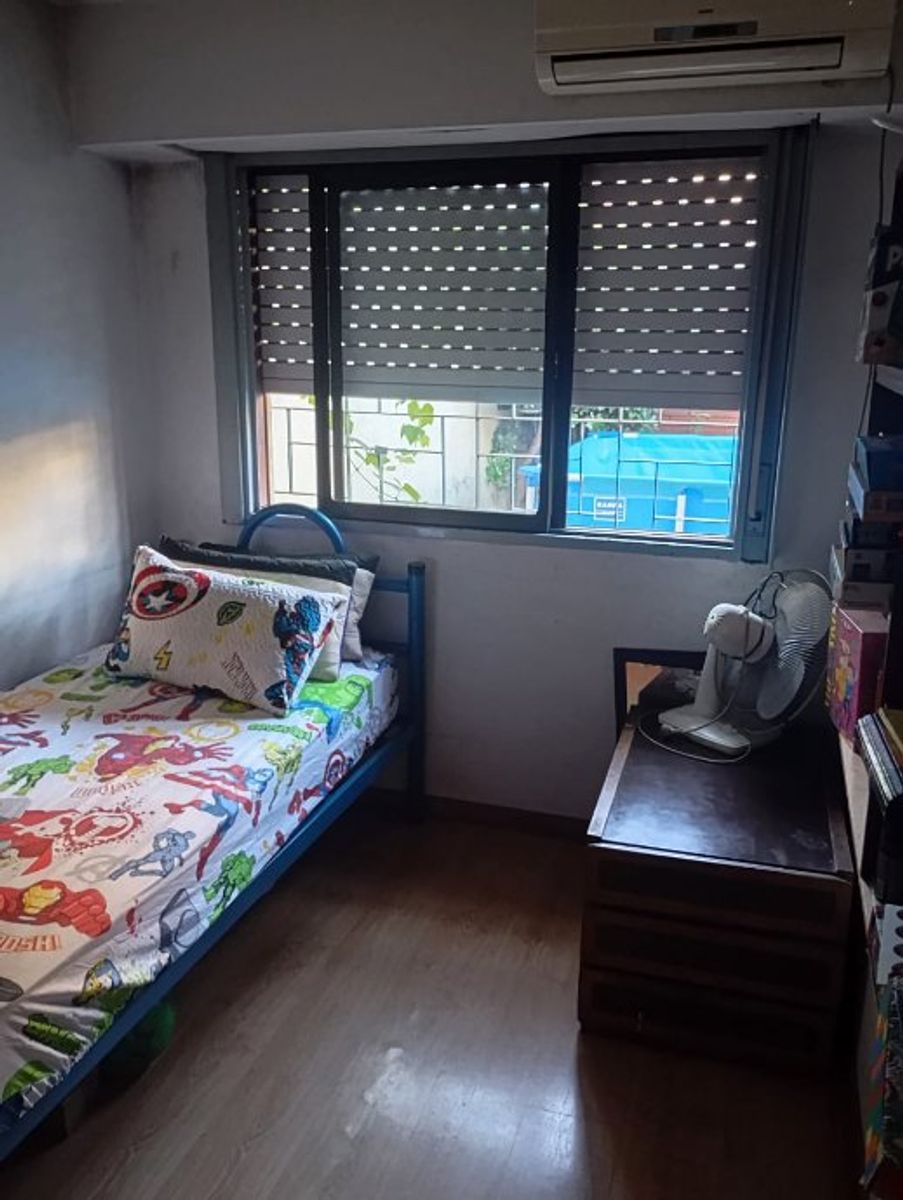 CHALET DE 4 AMBIENTES EN VENTA - MORON - 21