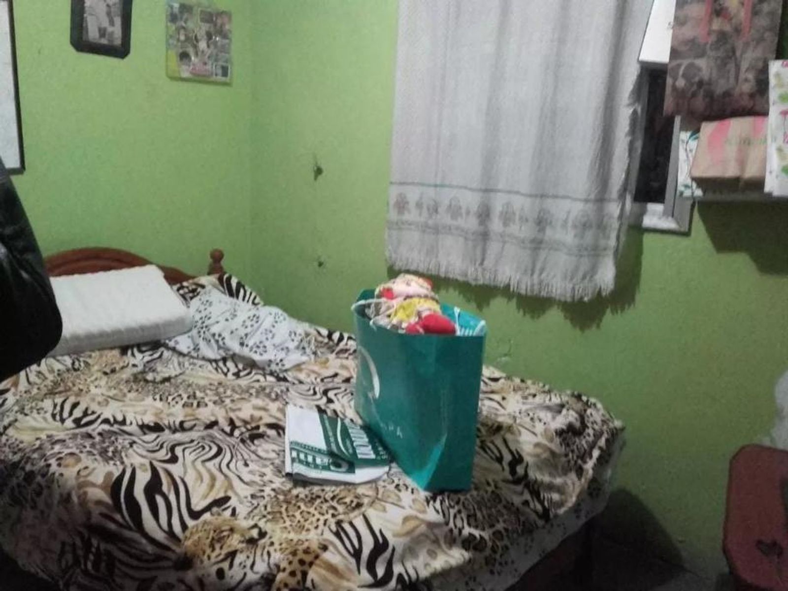 CASA DE 4 AMBIENTES EN VENTA - CASTELAR SUR - 7