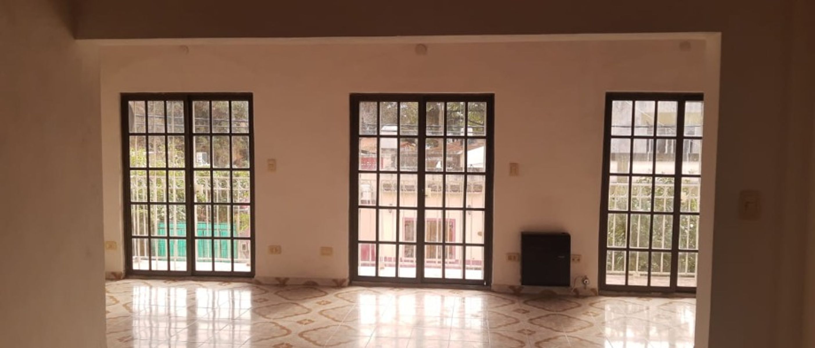 BLOCK DE 3 DEPARTAMENTOS A LA VENTA - 8