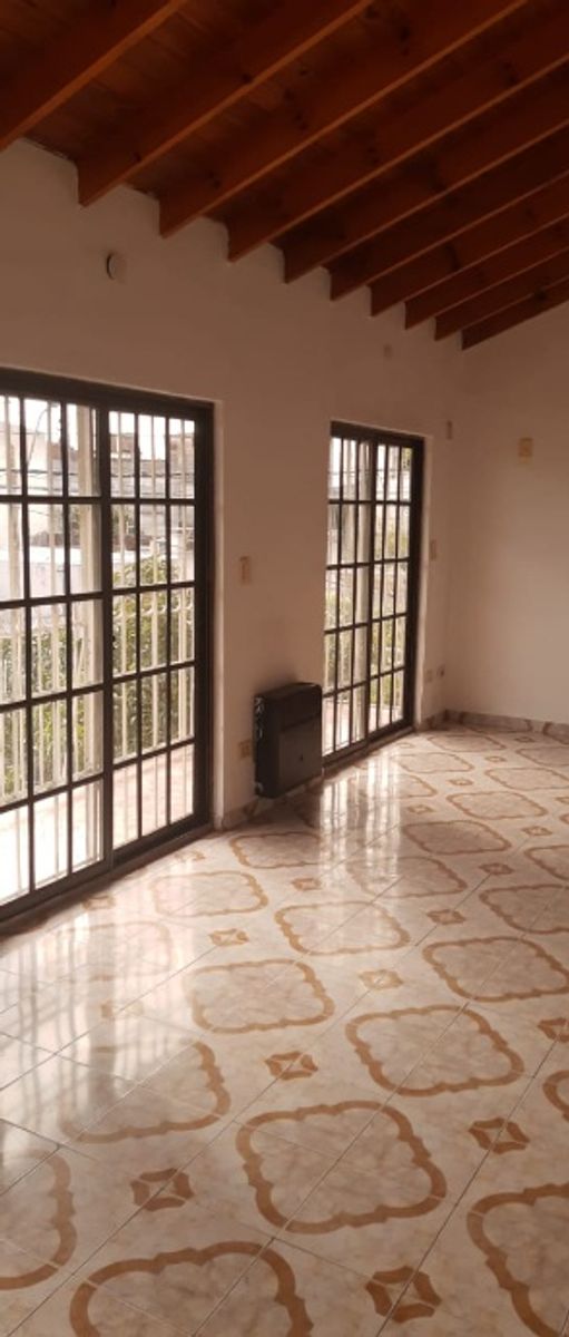 BLOCK DE 3 DEPARTAMENTOS A LA VENTA - 9
