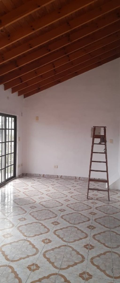 BLOCK DE 3 DEPARTAMENTOS A LA VENTA - 10