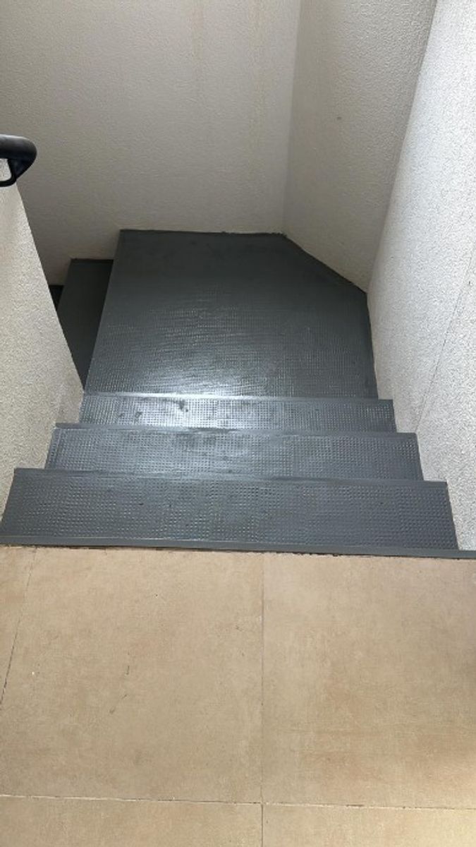 EXCELENTE DEPARTAMENTO A ESTRENAR CON PATIO TERRAZA Y COCHERA - 4