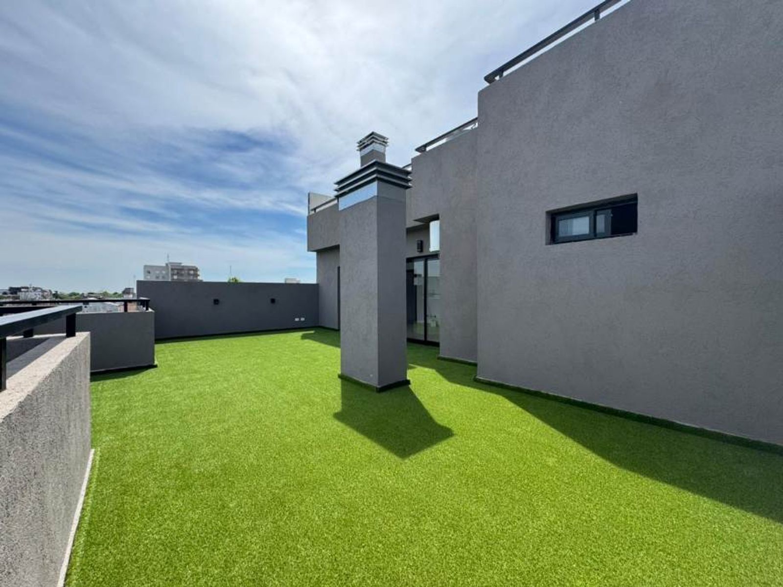 EXCELENTE DEPARTAMENTO A ESTRENAR CON PATIO TERRAZA Y COCHERA - 13