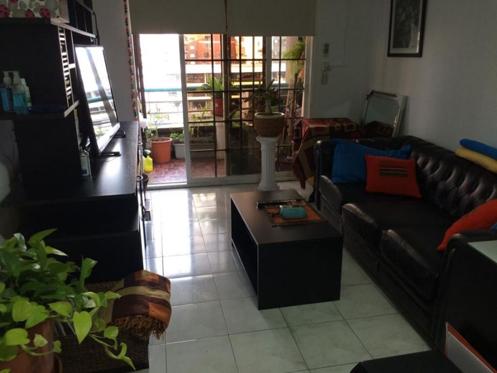 DEPARTAMENTO DE 2 AMBIENTES CON COCHERA EN VENTA - MORON — foto 4