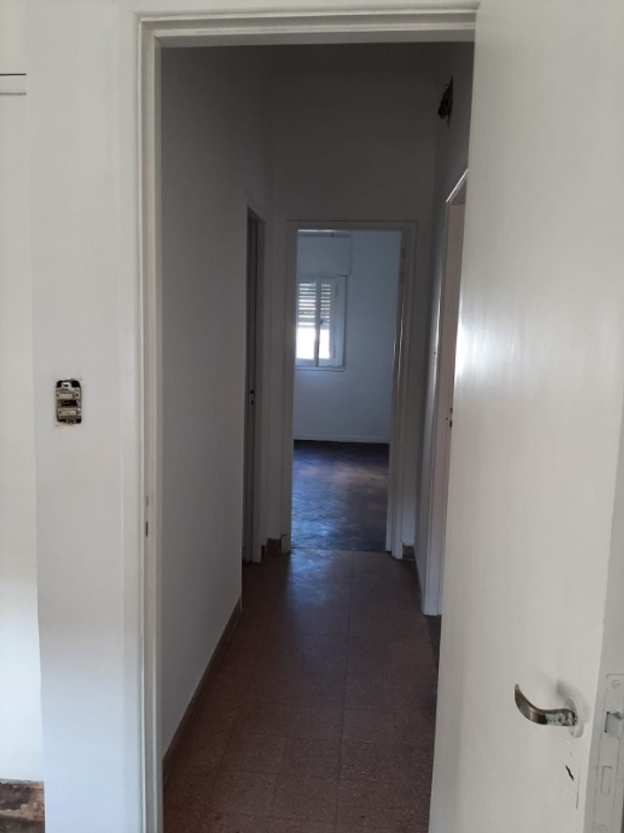 CHALET DE 4 AMBIENTES EN VENTA - VILLA TESEI - 13