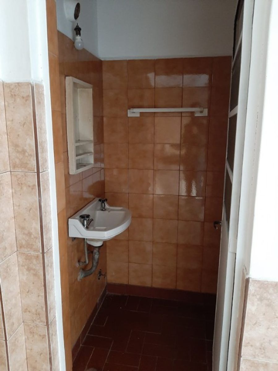 CHALET DE 4 AMBIENTES EN VENTA - VILLA TESEI - 17