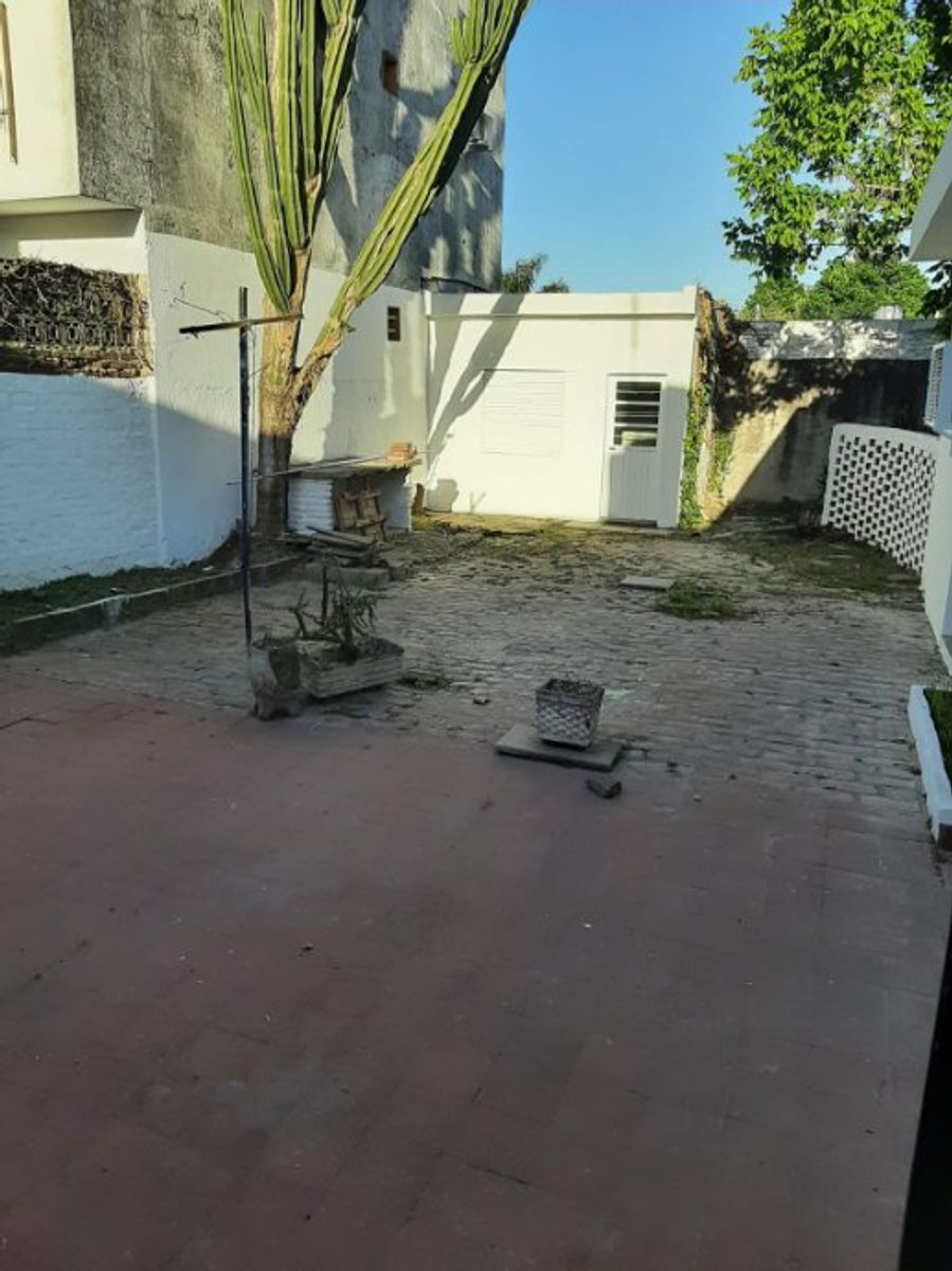 CHALET DE 4 AMBIENTES EN VENTA - VILLA TESEI - 20