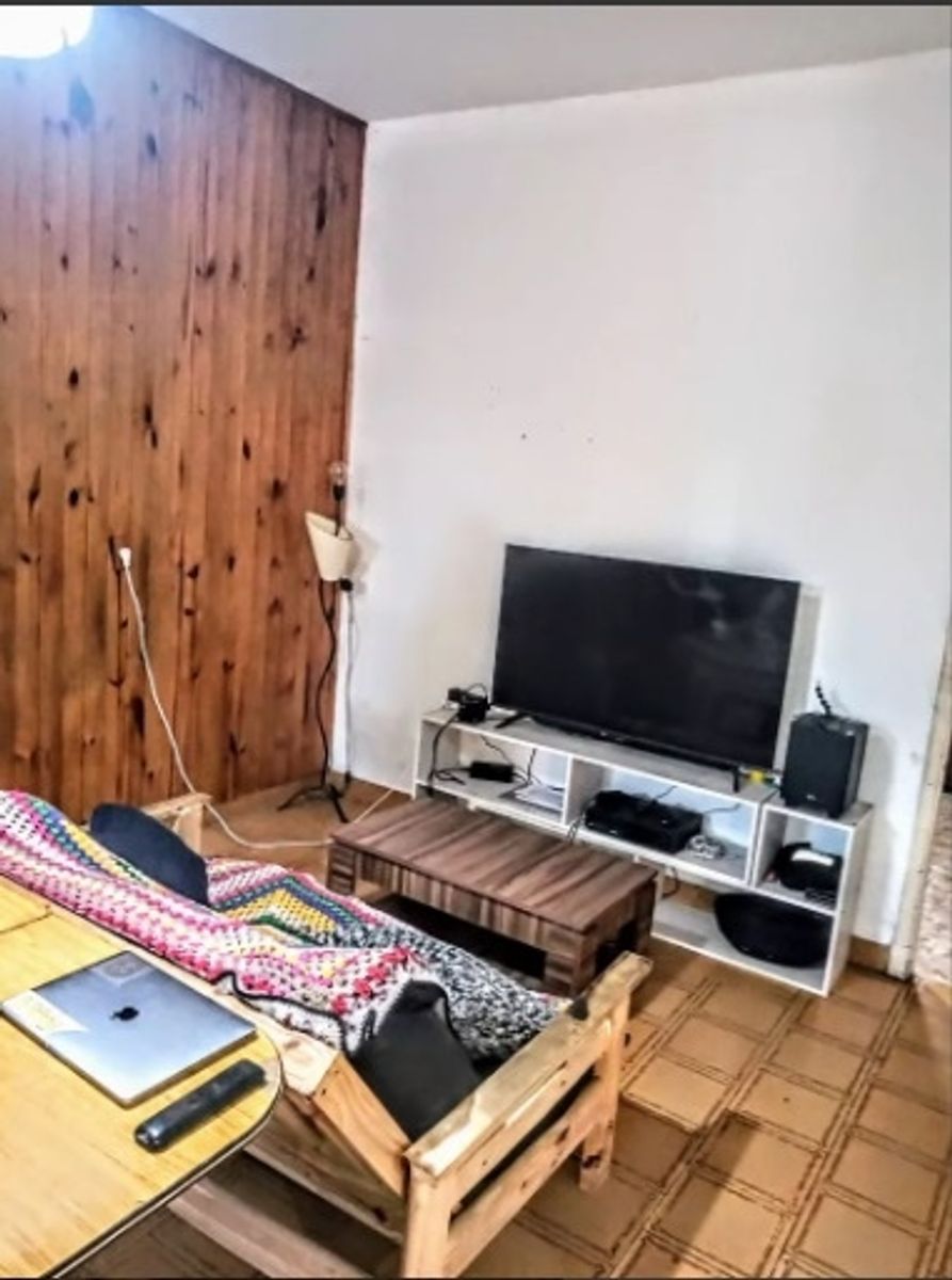 CASA AMERICANA DE 3 AMBIENTES EN VENTA - MORON - 4