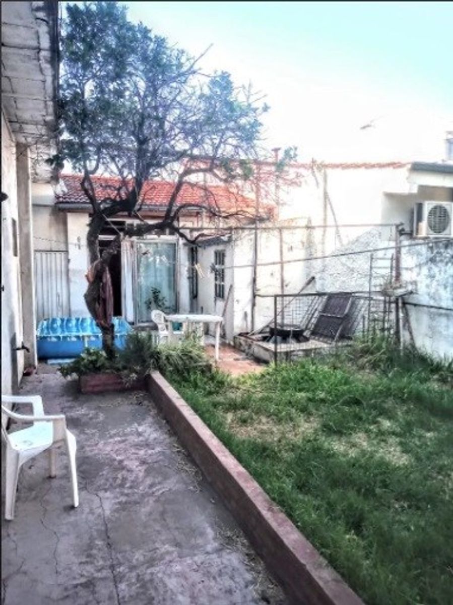 CASA AMERICANA DE 3 AMBIENTES EN VENTA - MORON - 13