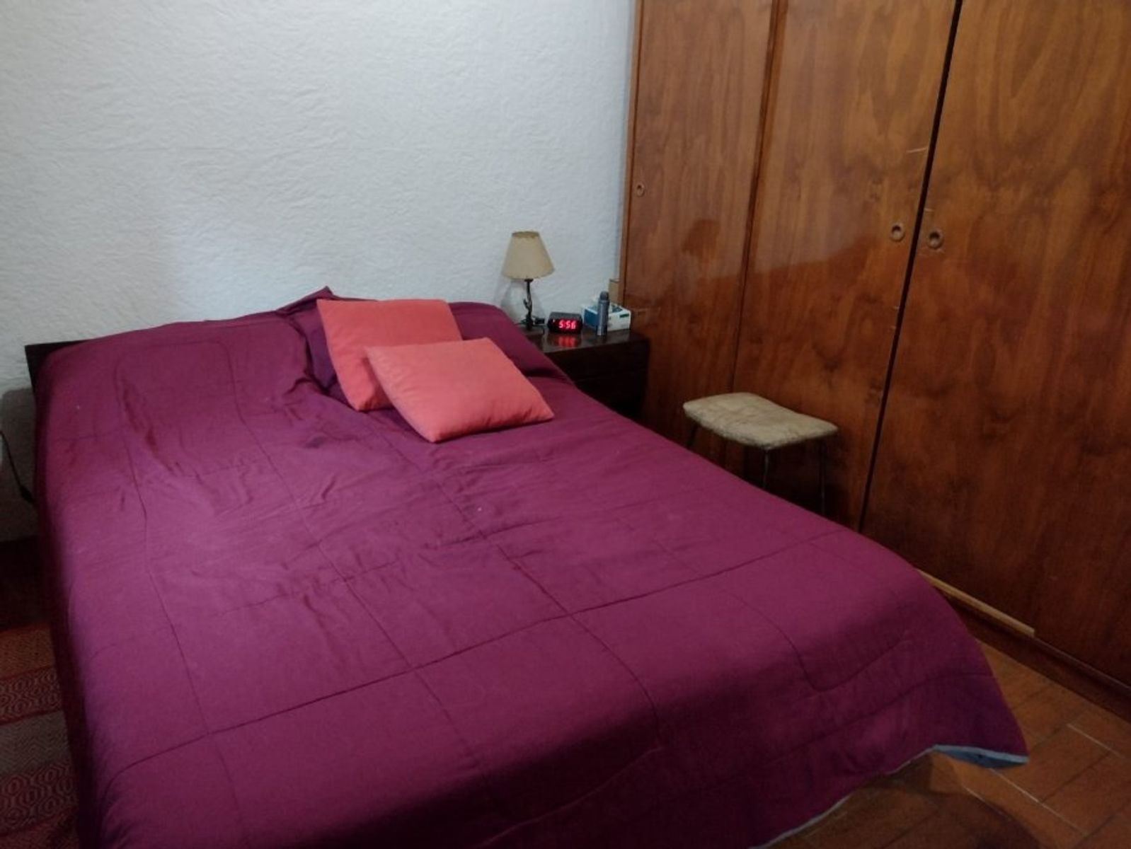CASA EN VENTA IDEAL PARA 2 FAMILIAS -MORON - 10
