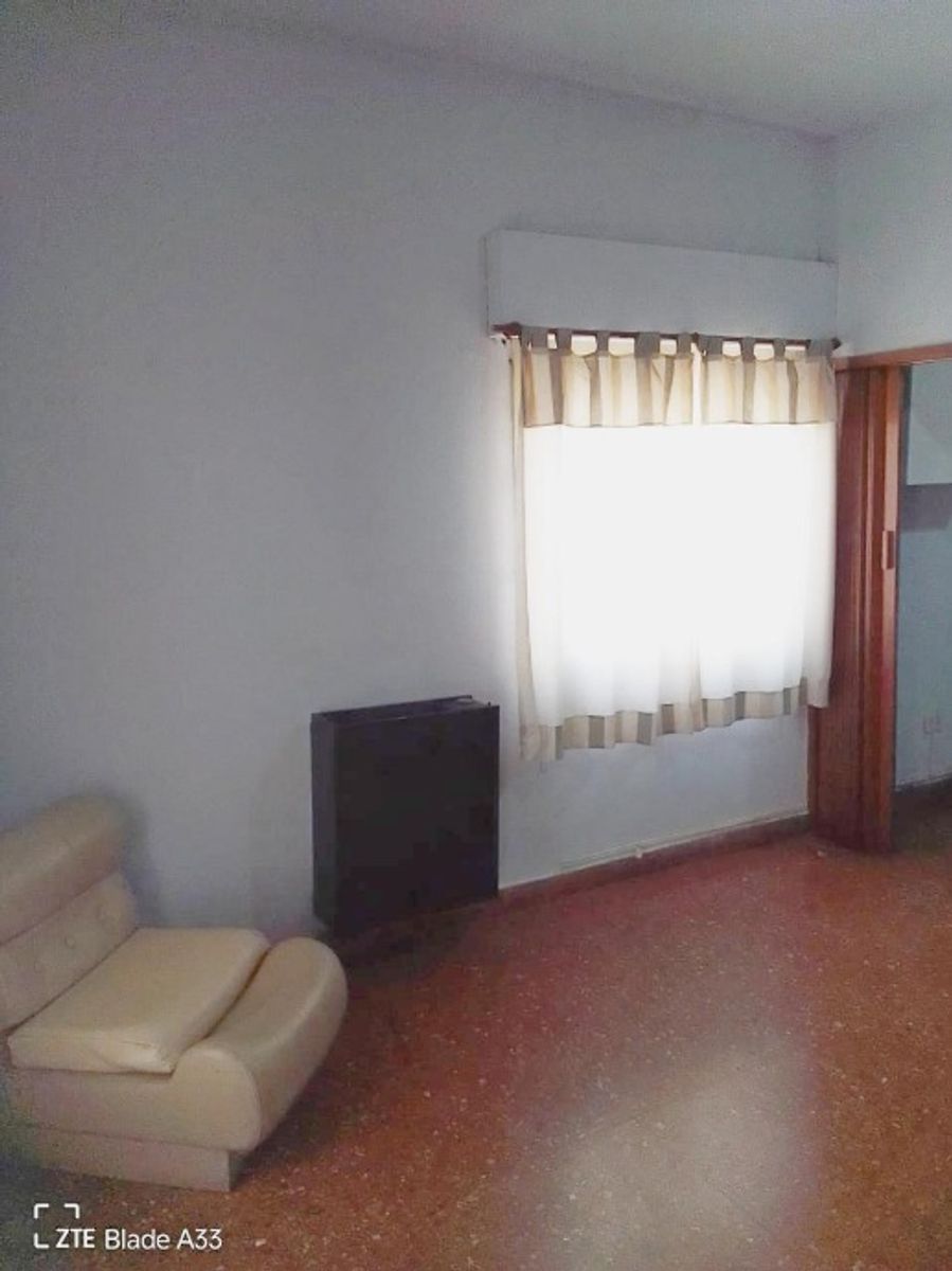 CASA AMERICANA EN MORON SUR - 2