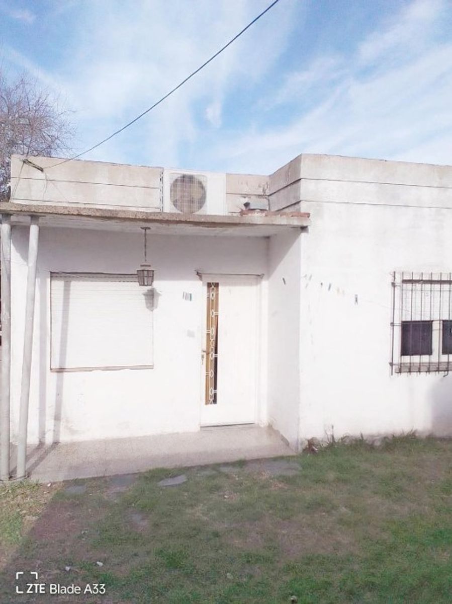 CASA AMERICANA EN MORON SUR - 15