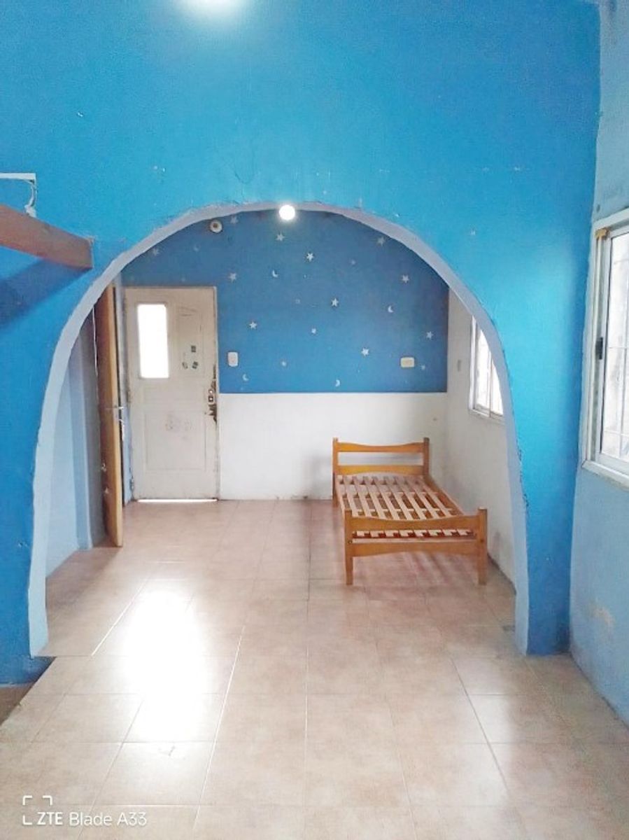 CASA AMERICANA EN MORON SUR - 20