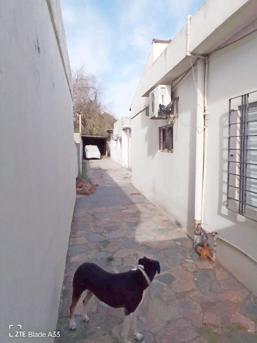 CASA AMERICANA EN MORON SUR - 23