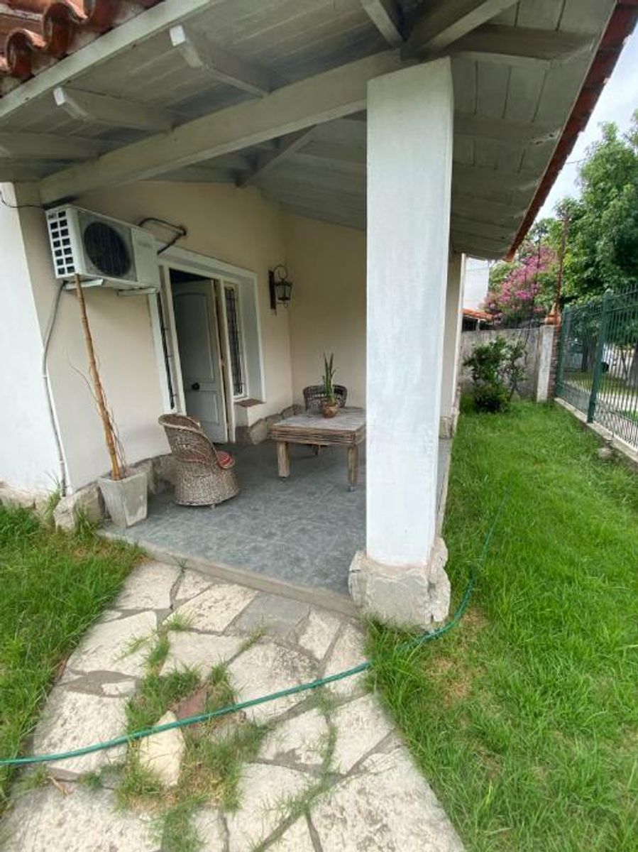 CHALET DE 3 AMBIENTES EN VENTA-EL PALOMAR - 4