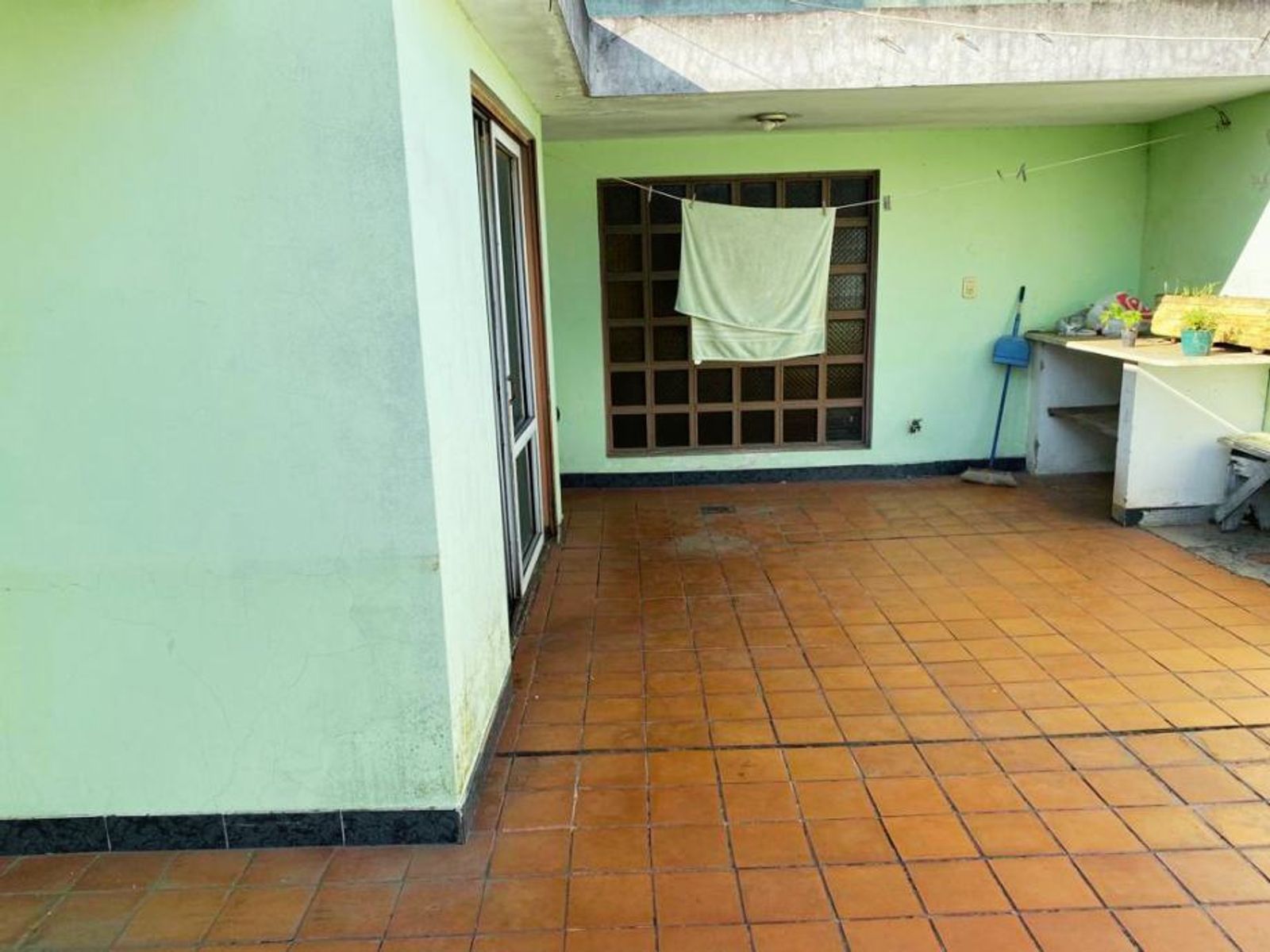 LOCAL PARA DEPOSITO CON VIVIENDA DE 3 AMBIENTES - MORON CENTRO - 6