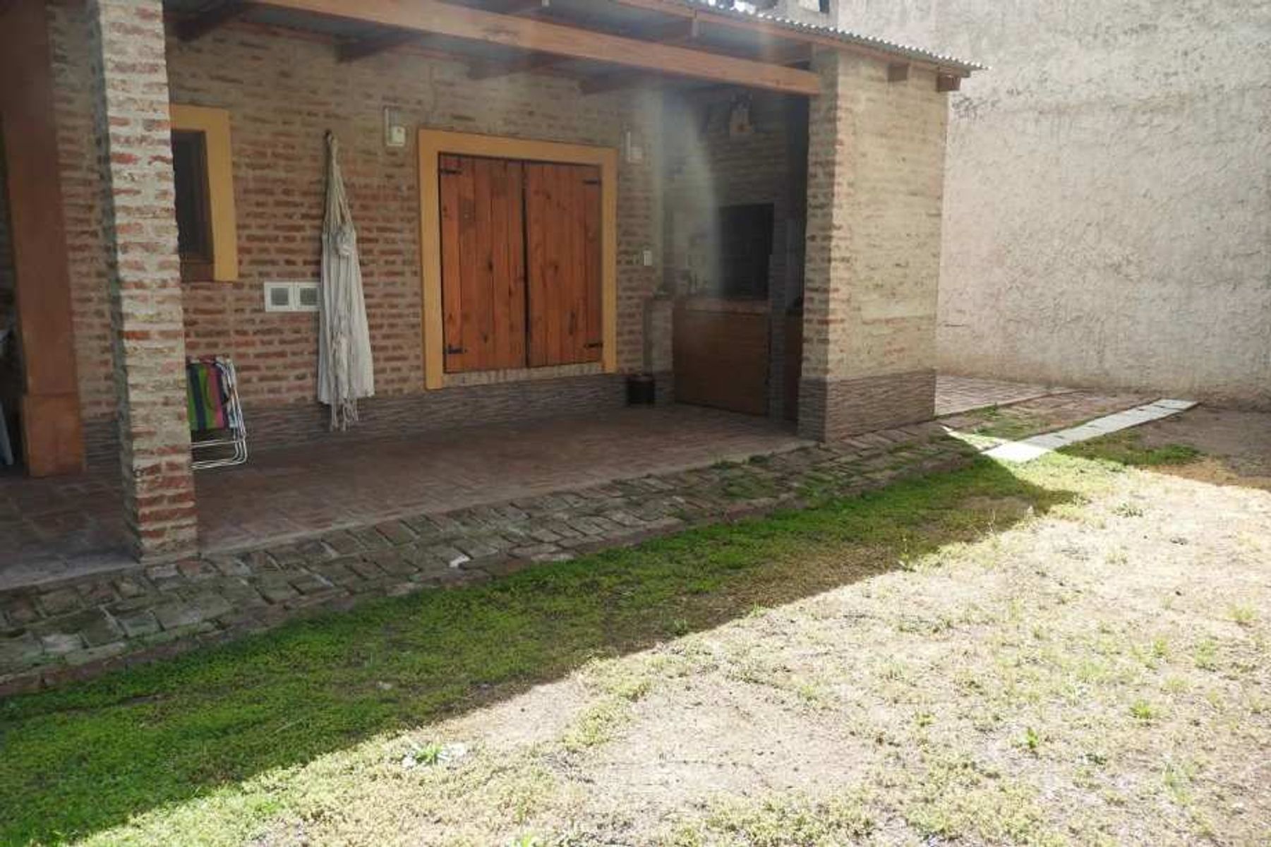 CASA DE 3 AMBIENTES EN VENTA - PERMUTA POR DEPARTAMENTO-VILLA TESEI - 12