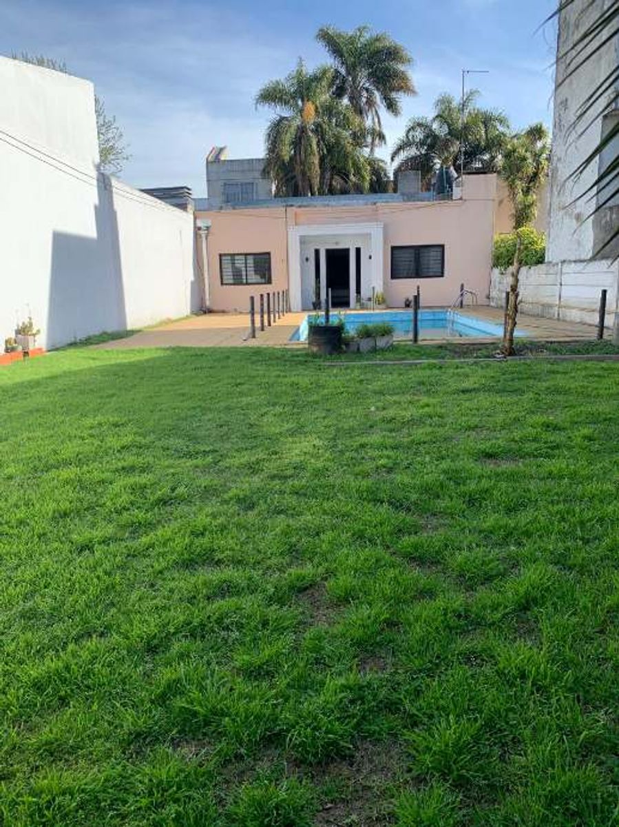 CASA DE 3 AMBIENTES -ITUZAINGO NORTE — foto 2