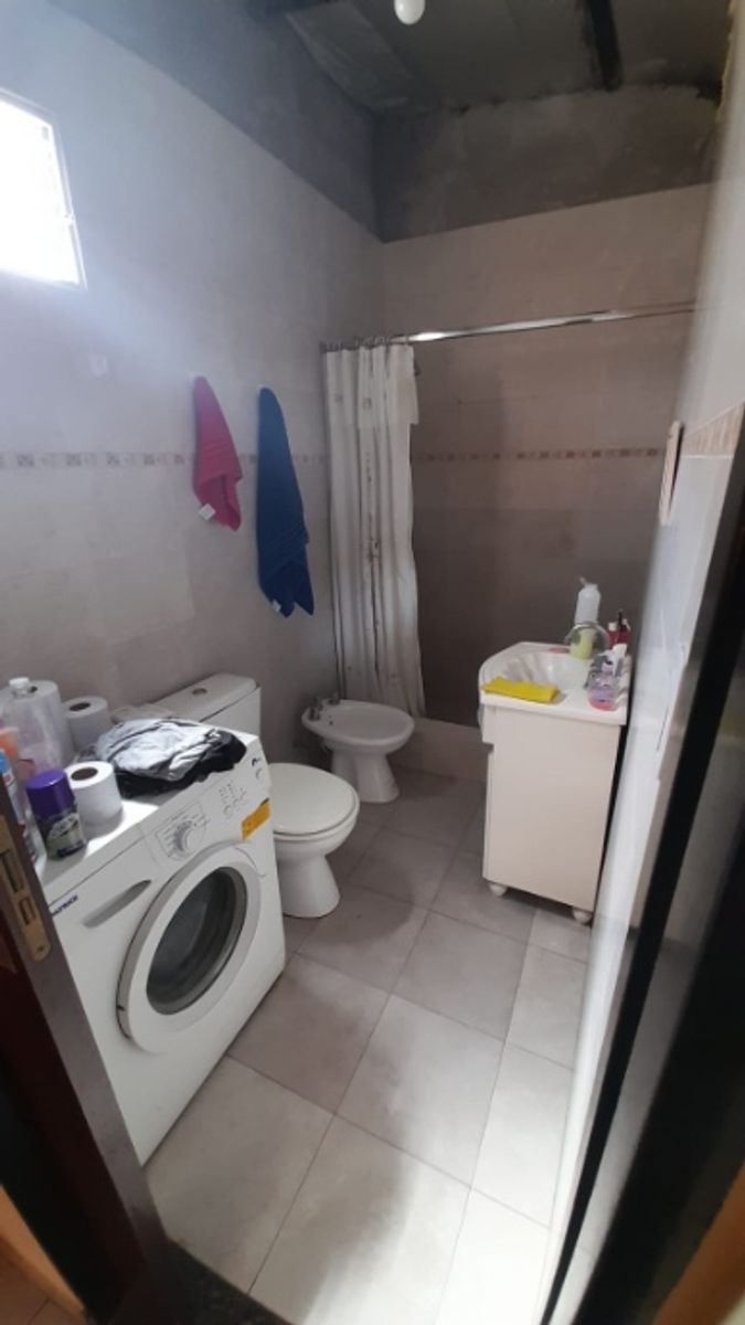 CASA PARA DOS FAMILIAS- SAN JUSTO - 13