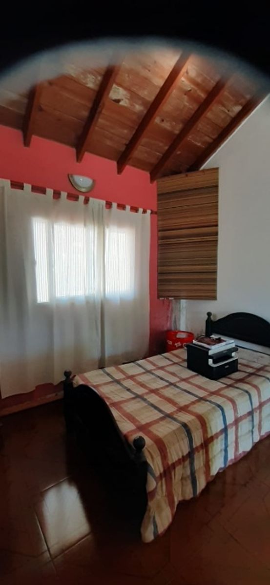 TRIPLEX EN VENTA -MORON - 9