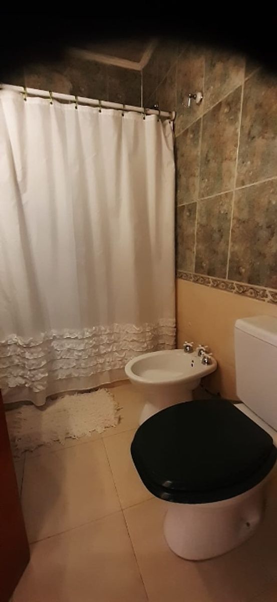 TRIPLEX EN VENTA -MORON - 14