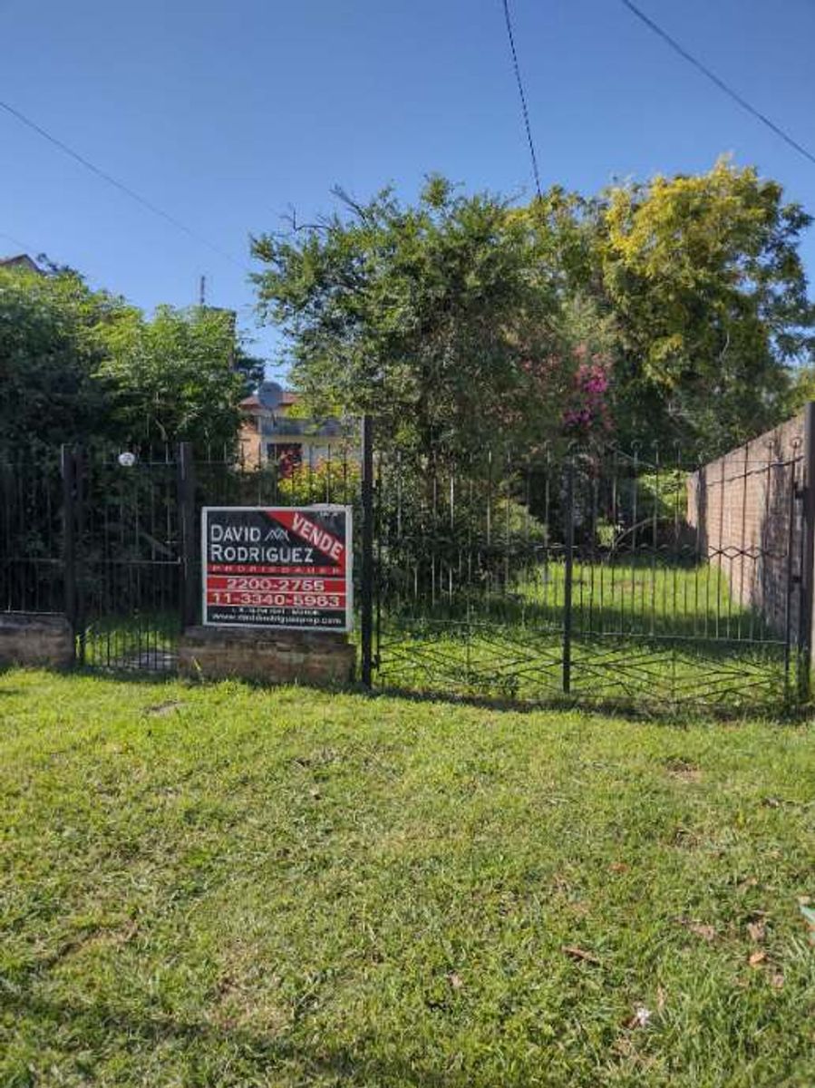 Casa a reciclar en excelente lote de 600 metros cuadrados-ITUZAINGO - 7